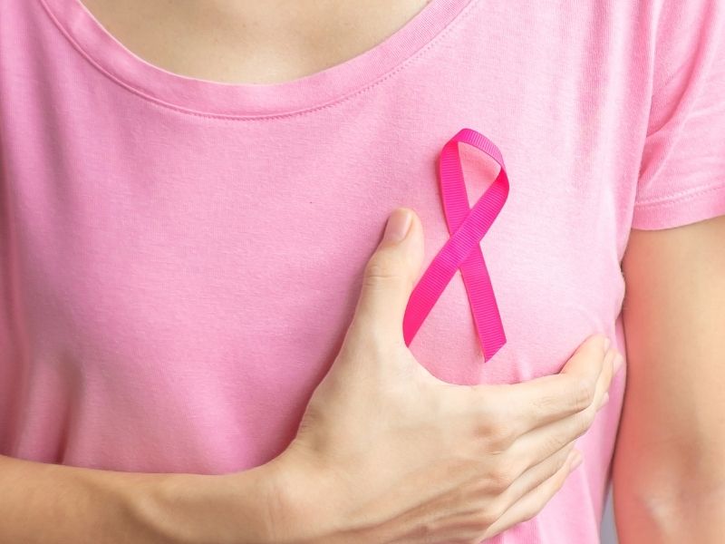 meme-kanseri-ameliyatinda-lenf-nodu-degerlendirmesi-neden-yapilir